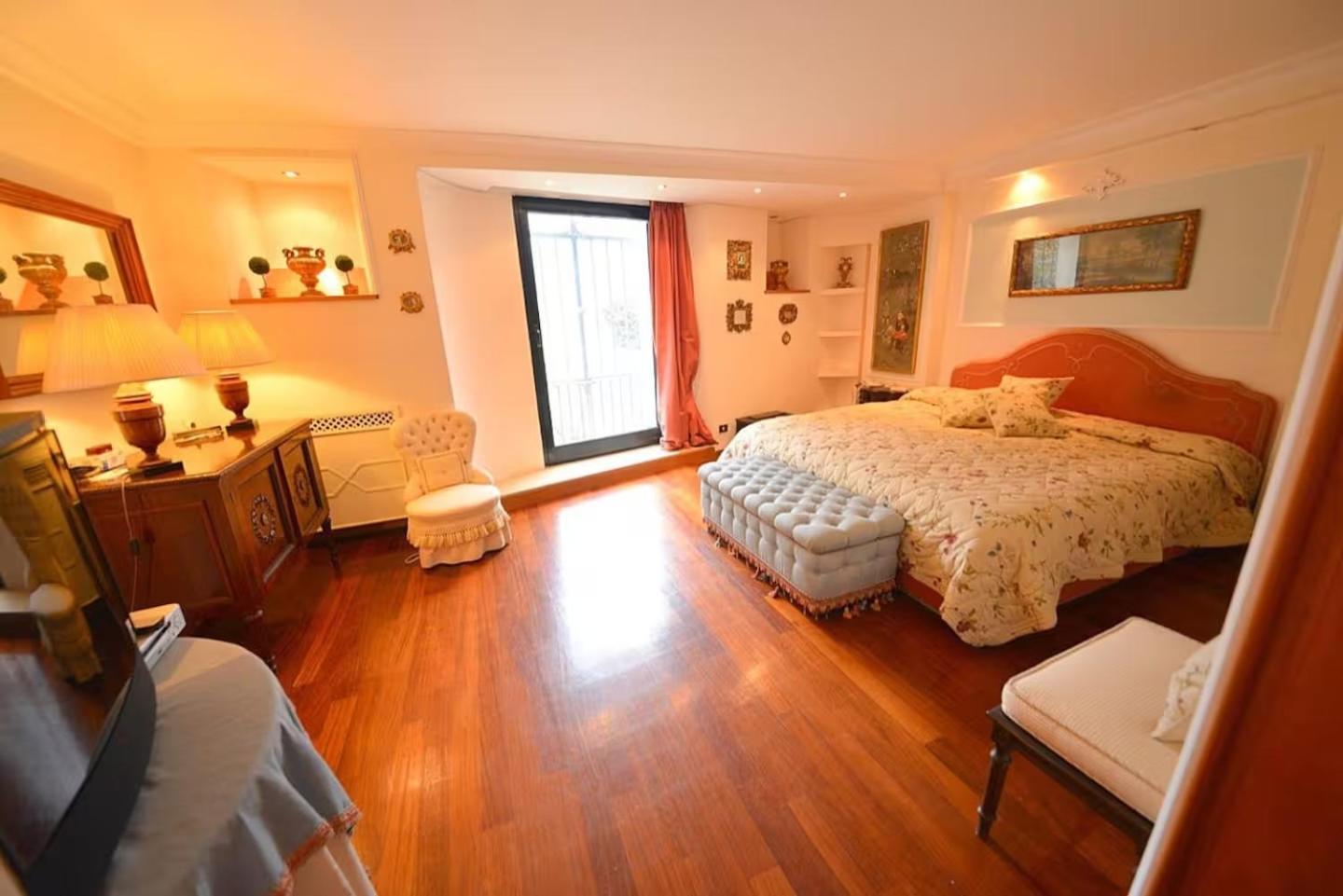Ferienhaus Luxury House With Private Garden *